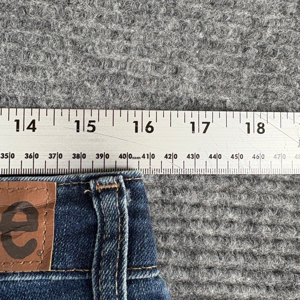 Lee Womens Size 10 Dark Wash Stretch Capri Jeans Straight Leg Side Slit - Picture 6 of 7